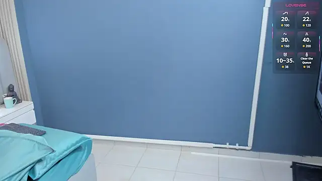 luly_dreamsのライブXXXチャット