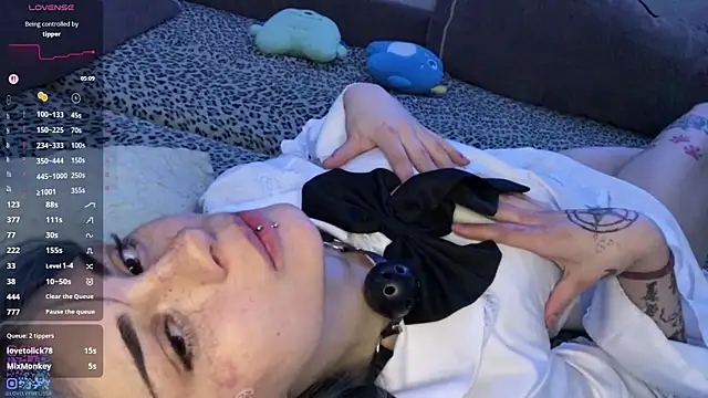 Emmibrilson Adlı Modelin Canlı XXX Sohbeti