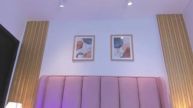 XXX chat uživo modela Megann_Rousee