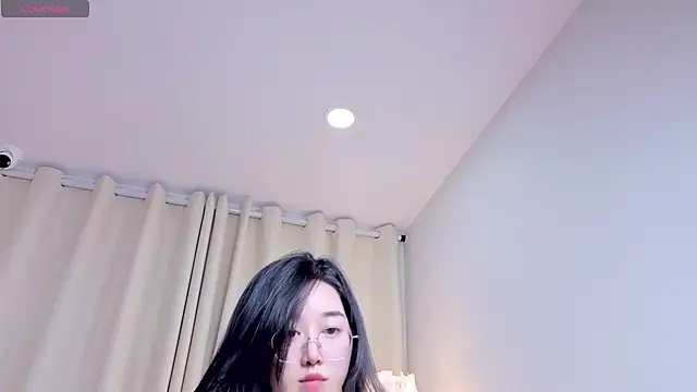 Miu-999's Live XXX Chat