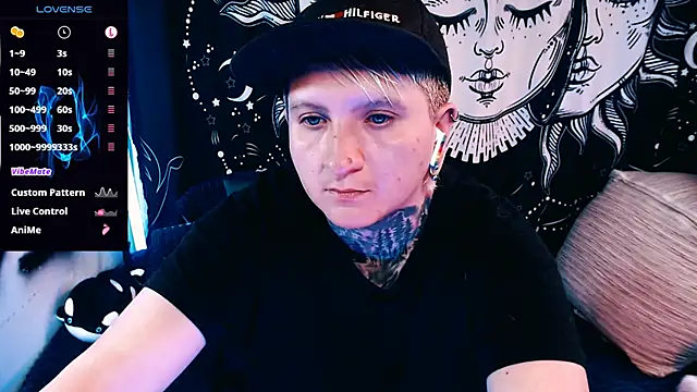 Pokazy przed kamerką – Marieblueeyes