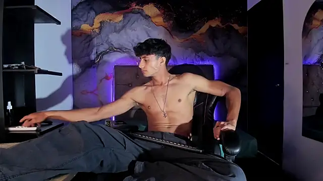 MaxiimoRomano_のライブXXXチャット