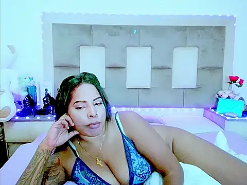 indiantopaz694u লাইভ XXX চ্যাট