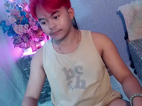 XXX chat uživo modela Bigboy_Hiro