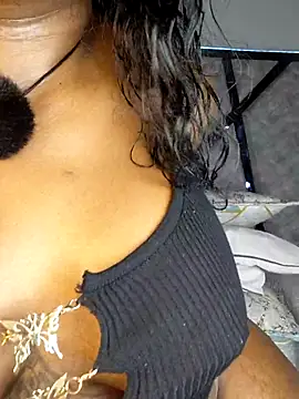 Denise_wolfe21 élő XXX-chatje