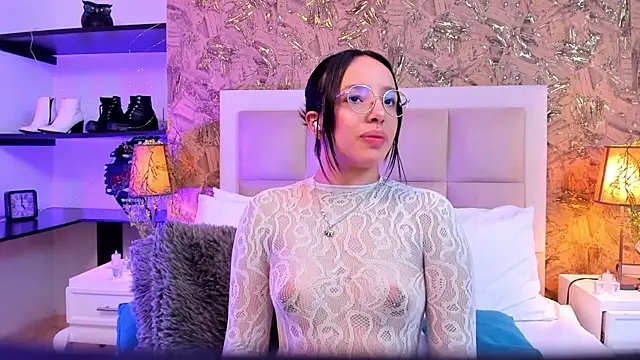 Chat +18 de ValkyriaSteel ao vivo