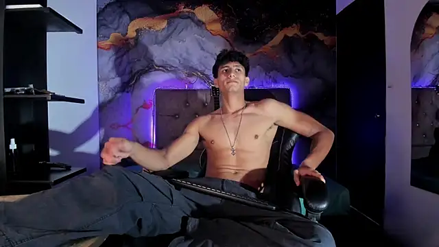MaxiimoRomano_ webcam show