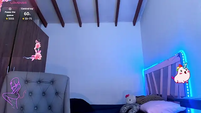 Show de SkyeGabbyRose na webcam