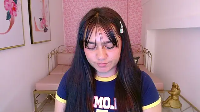 Aitanaa_gomezz Adlı Modelin Canlı Sohbet Odası