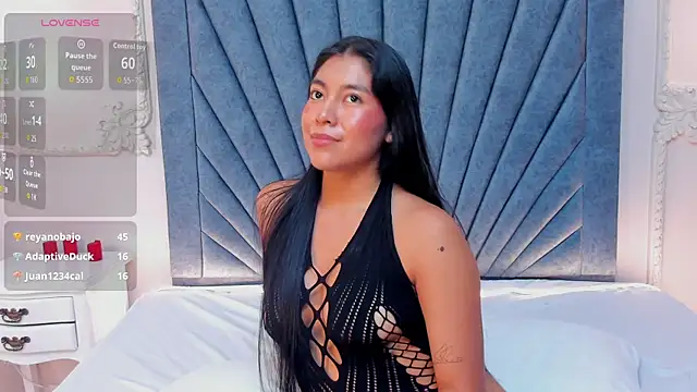 XXX chat uživo modela Leandra-Johnson