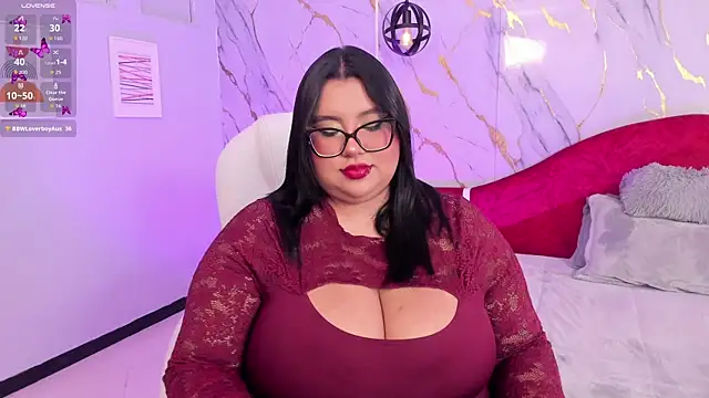 Chat XXX ao vivo de tifanny_bigboobs11