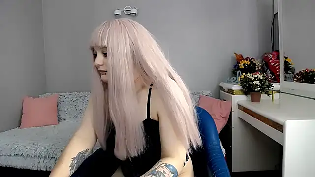 Онлайн чат XXX Estheri