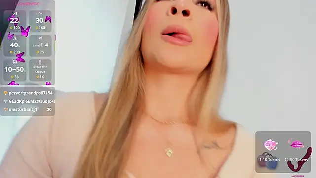 XXX chat uživo modela Lauuuuuuuu_