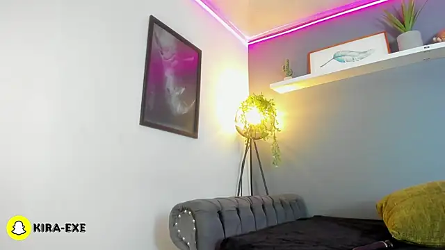 Kira_Exe_ Live Chatraum