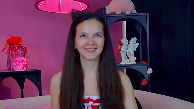 LeonaLane Chat XXX in diretta