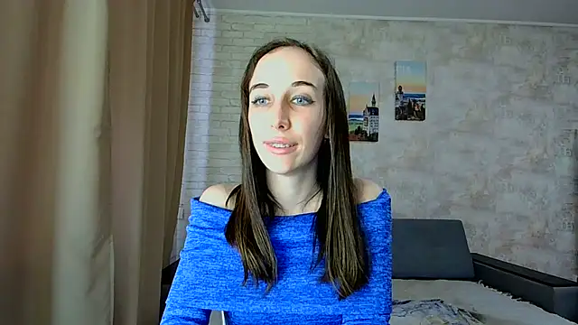 Anika_bloom élő XXX-chatje