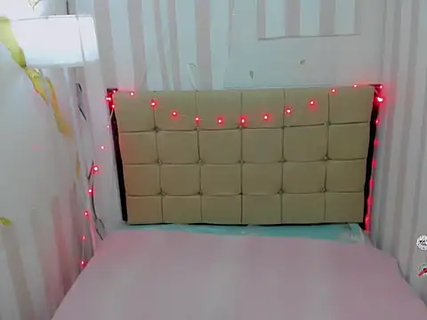 Онлайн чат XXX BigCockJade