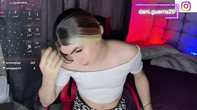 saskya Chat XXX in diretta