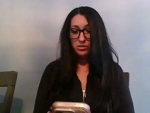 TheVictoriaWolf's Webcam Show