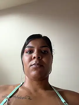 Indiazinhax – Naživo XXX chat