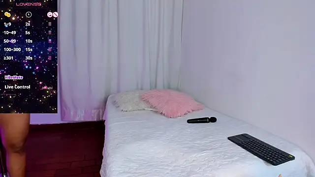 VioletaSotter élő XXX-chatje