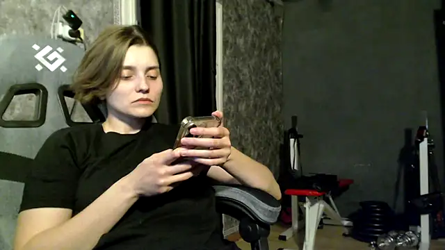 Chatroom XXX en direct de _lola1224_