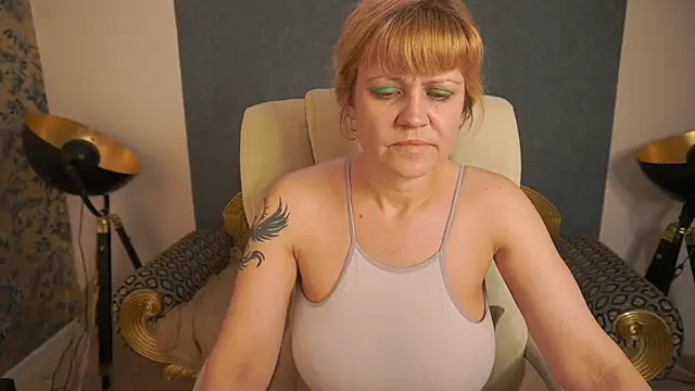 BellaLaPetit Chat XXX live