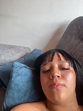 Chatroom XXX en direct de Katy_RoseX