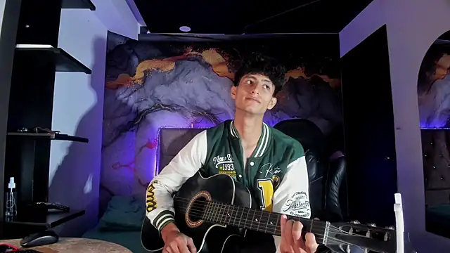 XXX chat uživo modela MaxiimoRomano_