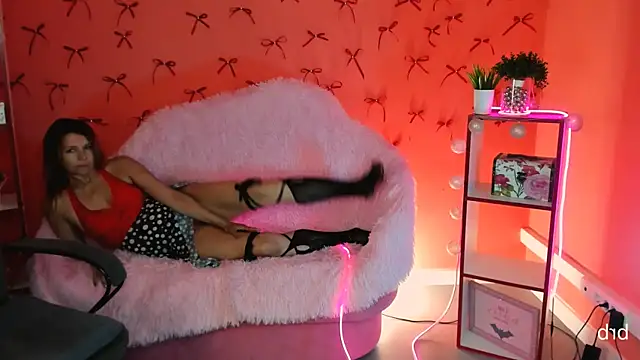 NicoleHitman Live XXX-chat