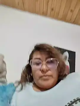 AlexxiaaMat – Naživo XXX chat