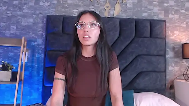 Bianca_ks Adlı Modelin Canlı XXX Sohbeti