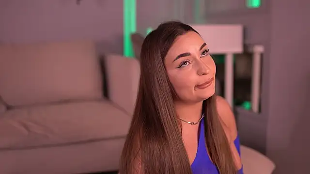 MillaSerene's Live XXX Chat