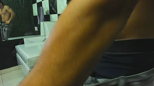 jbarto_ Chat XXX live