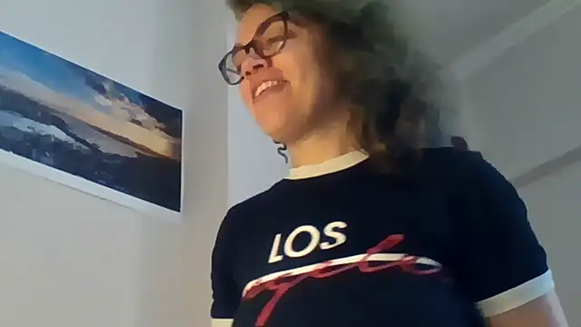 Ju-Hot Chat XXX in diretta