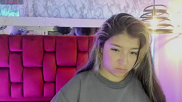 Dahiana_Dmour_ Chat XXX in diretta