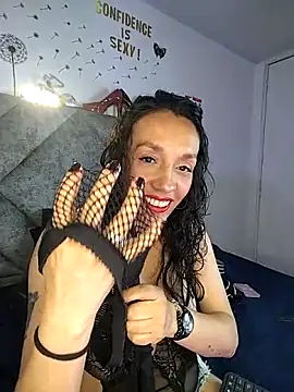 Shantey_Laurent Live chatroom