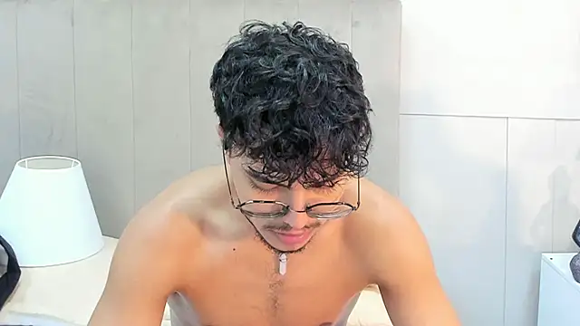 kai_storn Webcamshow