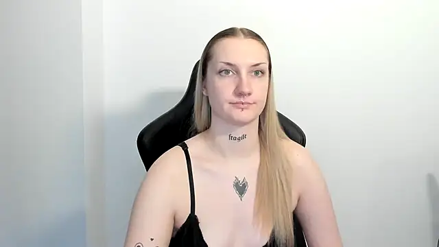 AlexaTease's Live XXX Chat