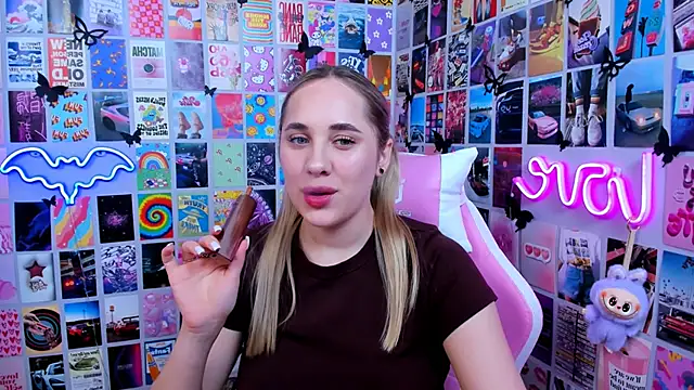 MiaMilas Live XXX-Chat