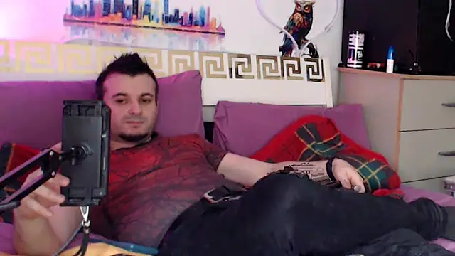 iuligruia69n Webbikameraesitys