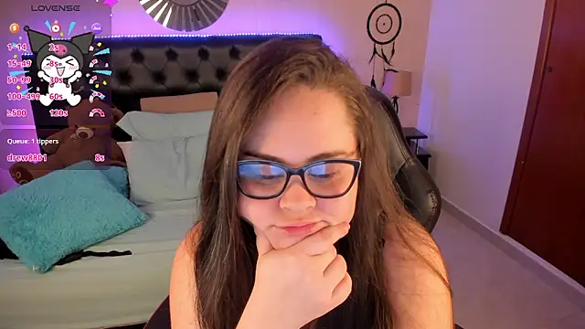 LolaVillalobos Chat XXX live