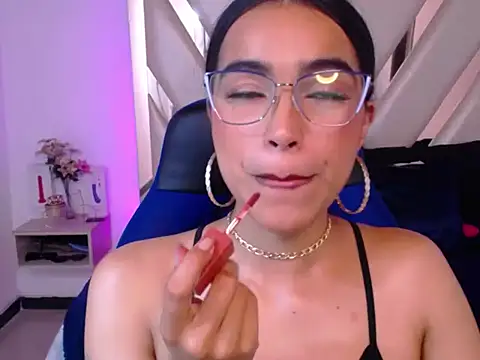 Miaa_ferrari1 Chat XXX in diretta