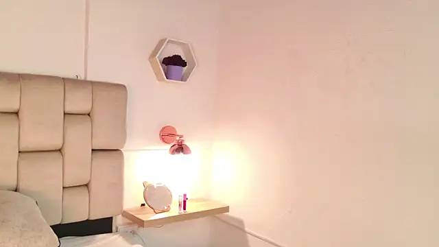 kaia_boobs – live chatrum