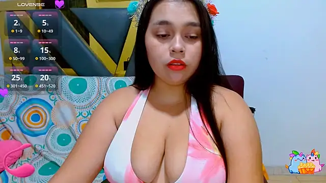 nikol_hot18 现场XXX聊天
