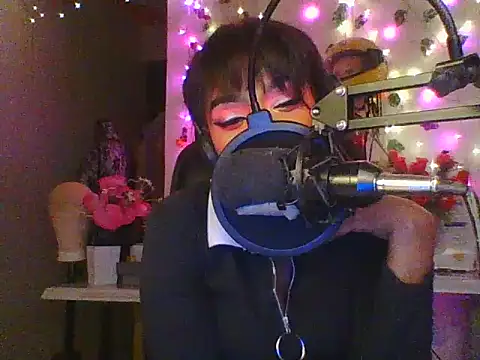 Anaconda2350 Live XXX-Chat