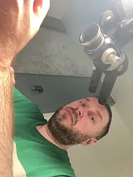 DorianJeday Show in webcam