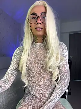 miss_tatiana_ élő XXX-chatje