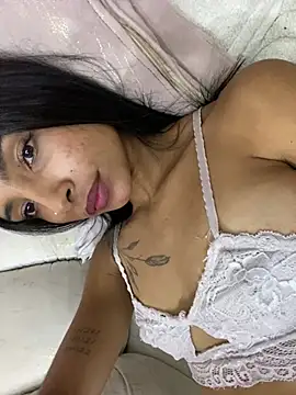 Онлайн чат XXX DreamsAnna