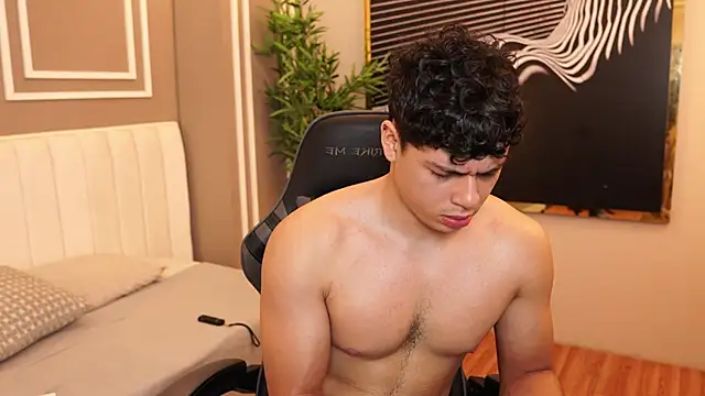 Ethan_occonor webcam show